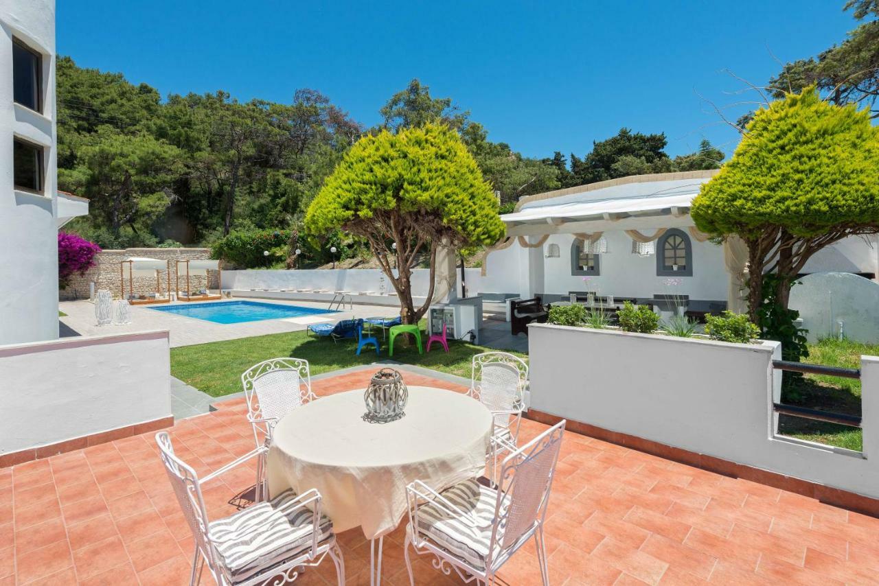 Una Villa Rhodes 依克希亚 外观 照片