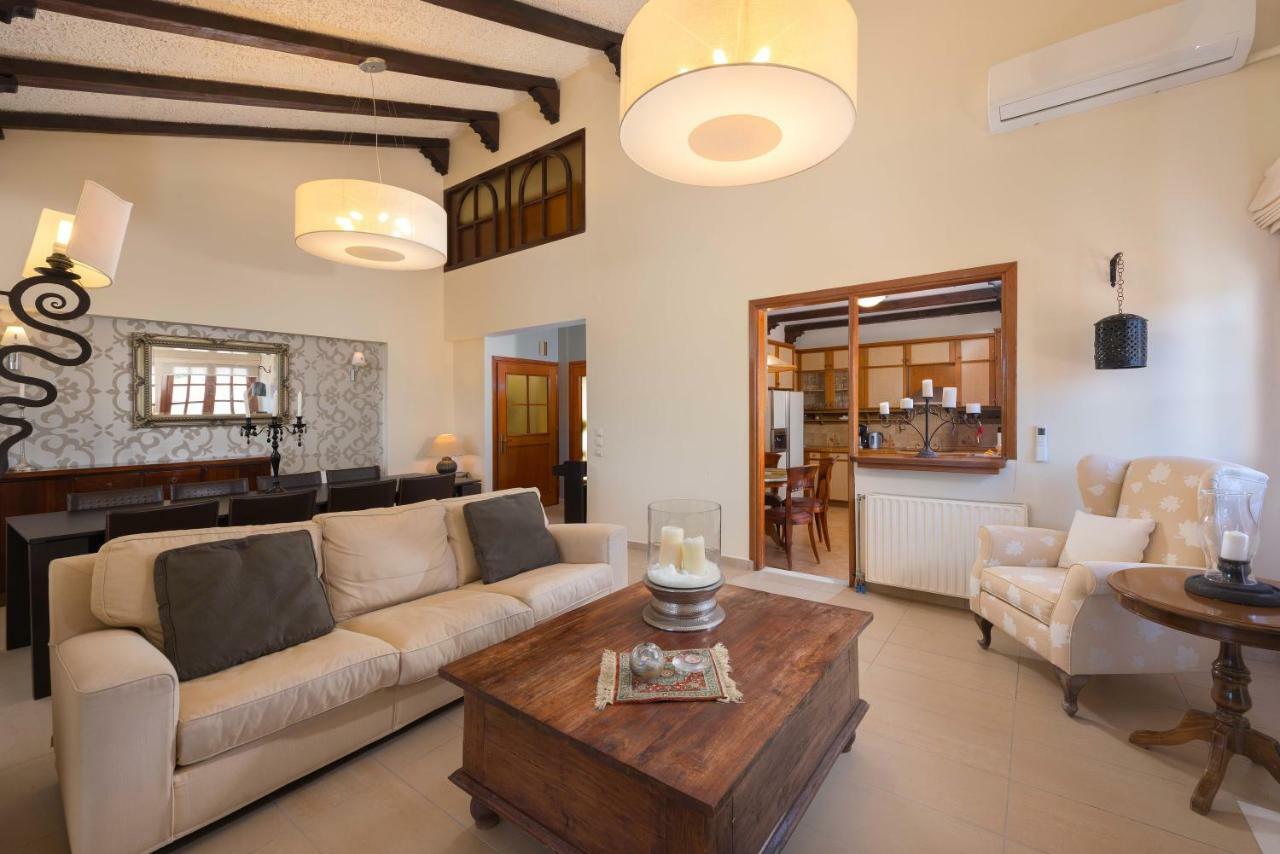 Una Villa Rhodes 依克希亚 外观 照片